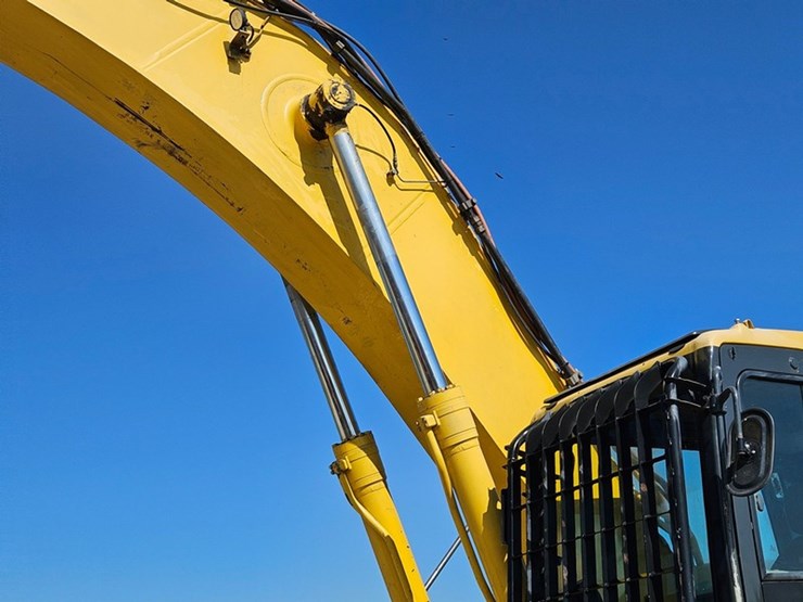 2006-komatsu-pc300-lc-image-24