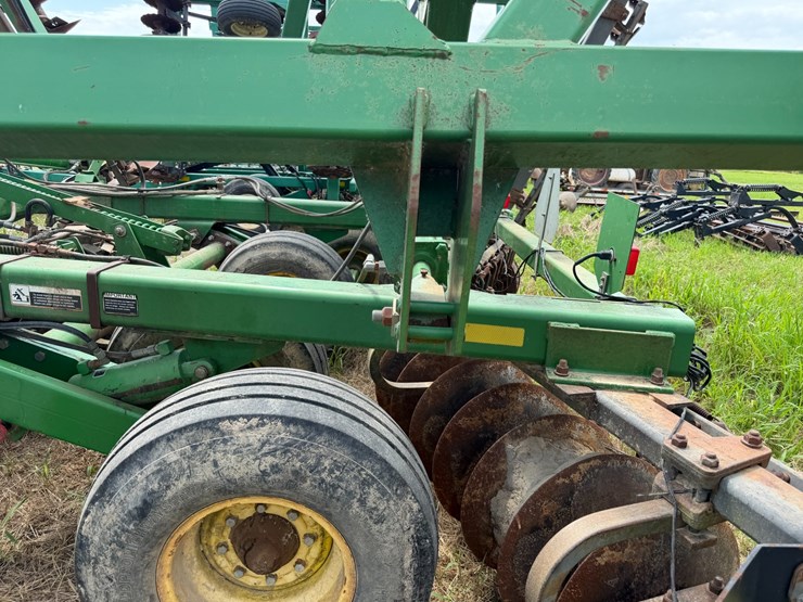 john-deere-37-image-31