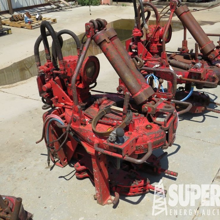 OIL COUNTRY Hyd Tubing Tongs