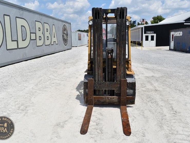 caterpillar-v50d-image-8