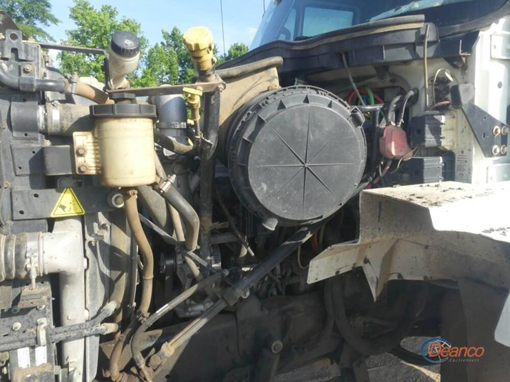 2013-international-workstar-7600-image-9