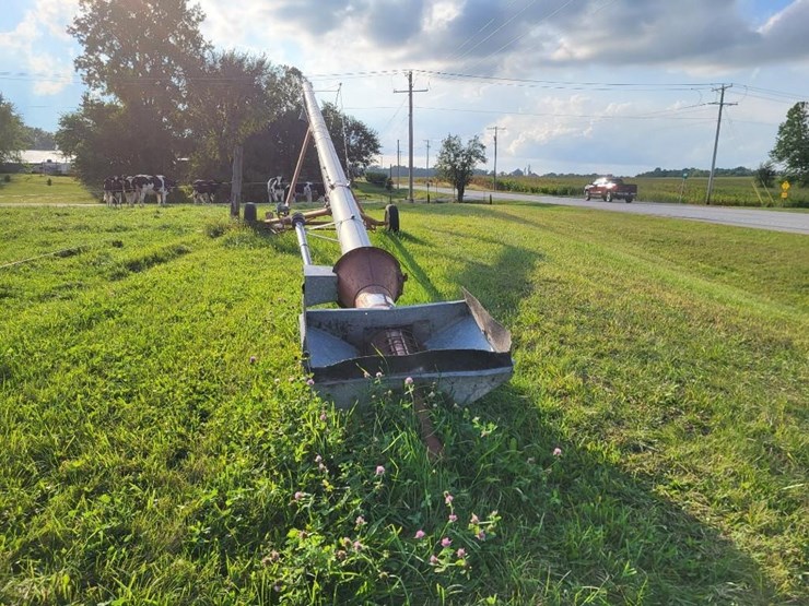 mayrath-10"-x-65'-grain-auger-image-7