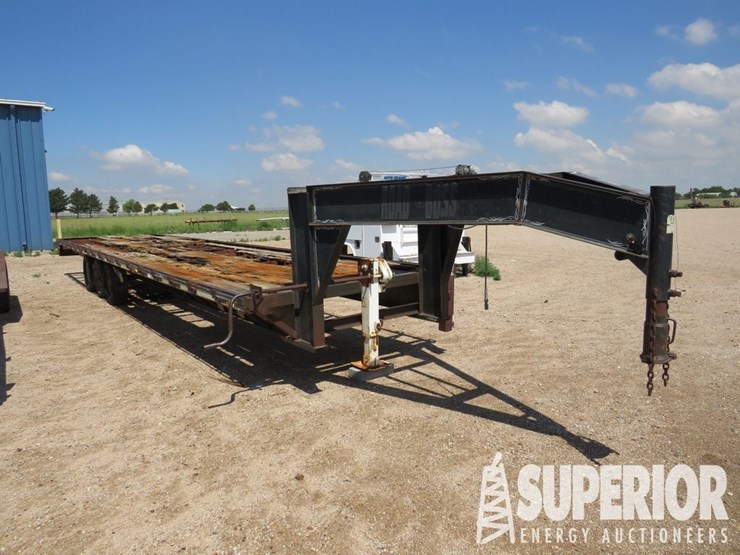 1995-terry's-trailers-34'l-3-axle-gooseneck-trailer-image-1