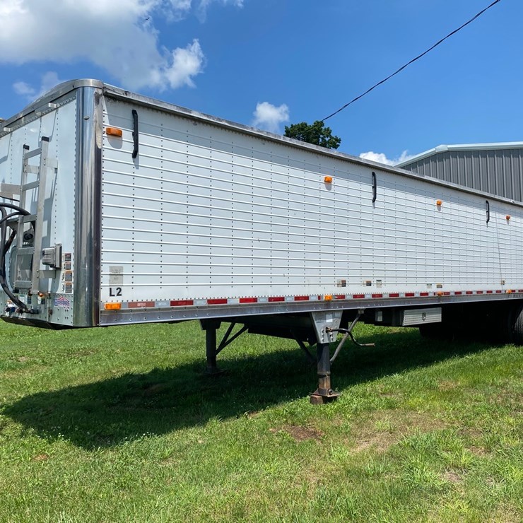 2000 Wilson Patriot Belt Trailer