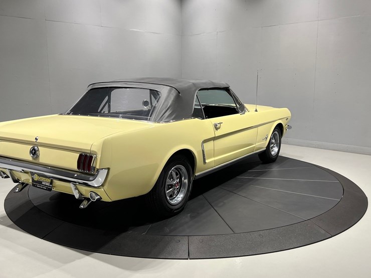 #1512-•-1965-ford-mustang-convertible-image-50