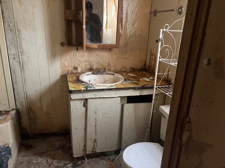 #301-•-mobile-home-image-32