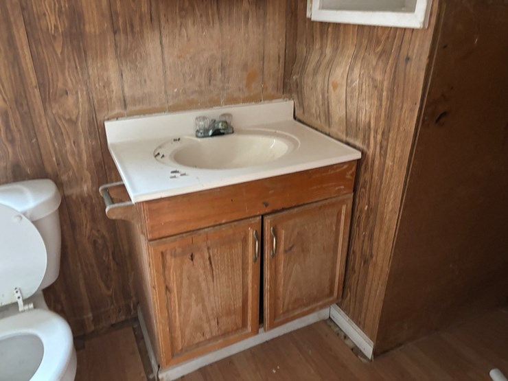 #305-•-mobile-home-image-43