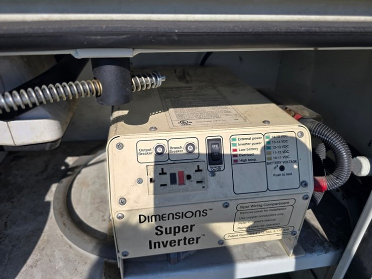 2011-international-durastar-4300-image-19