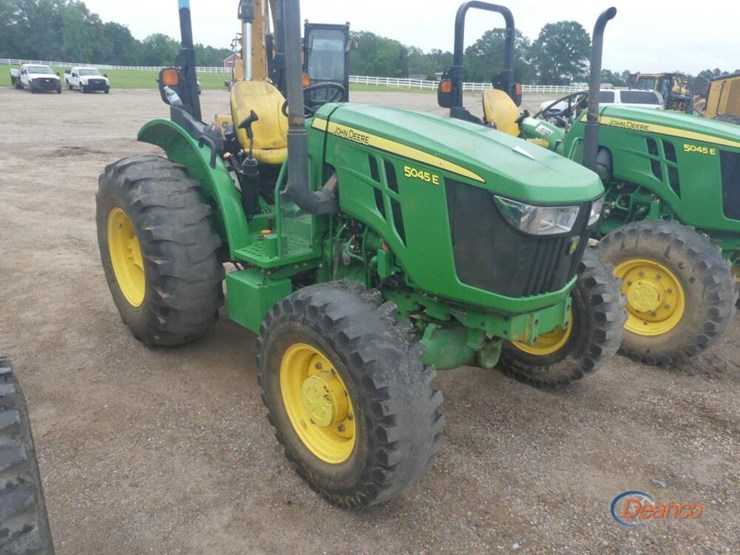 john-deere-5045e-image-1