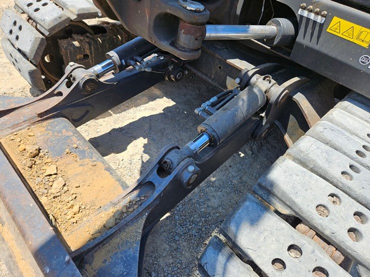 bobcat-e85-image-21