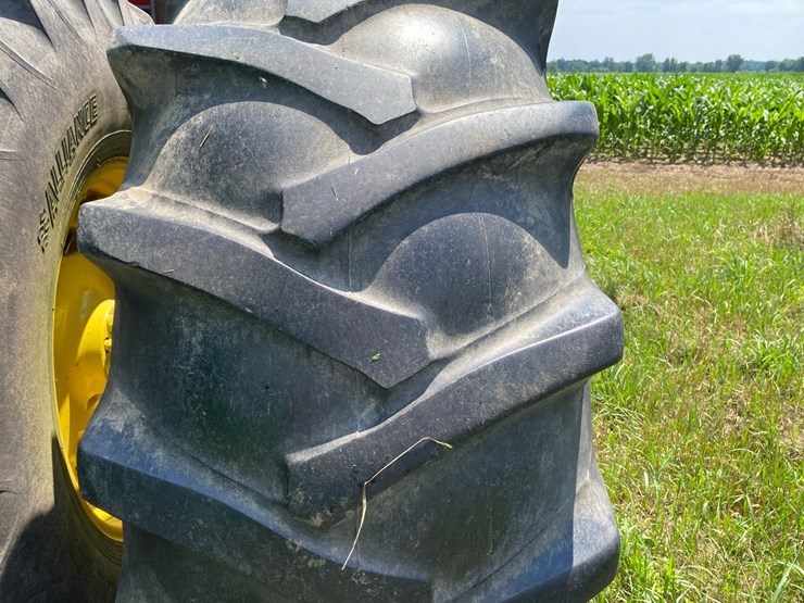 john-deere-8430-image-62