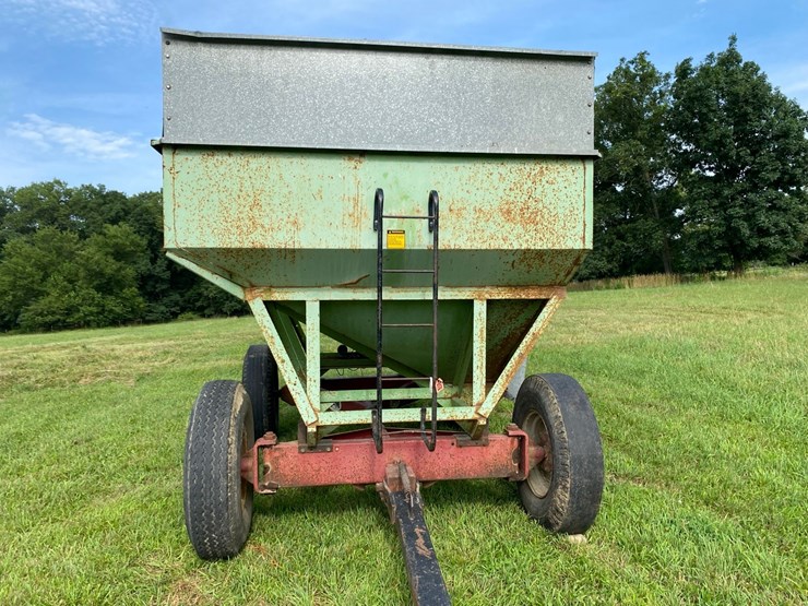 parker-2600-gravity-wagon-image-2