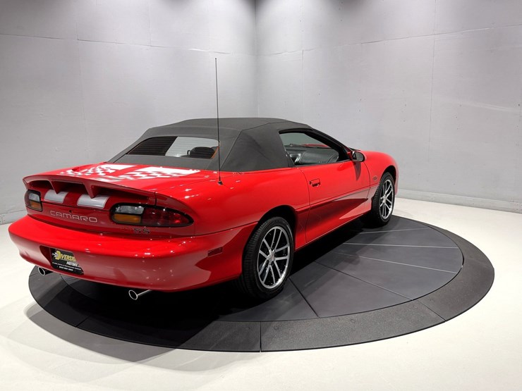 #1517-•-2002-chevrolet-camaro-ss-image-8
