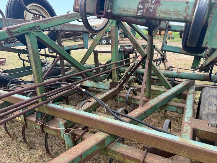 john-deere-1010-image-20
