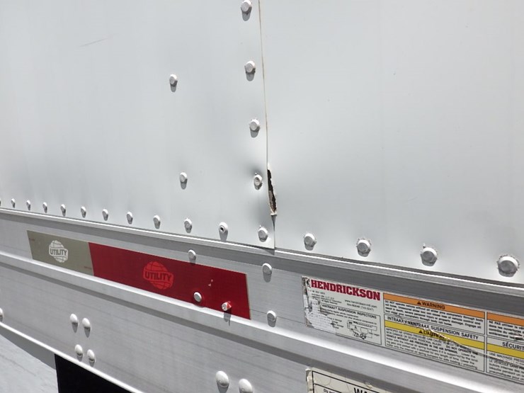 2017-utility-4000d-x-image-21