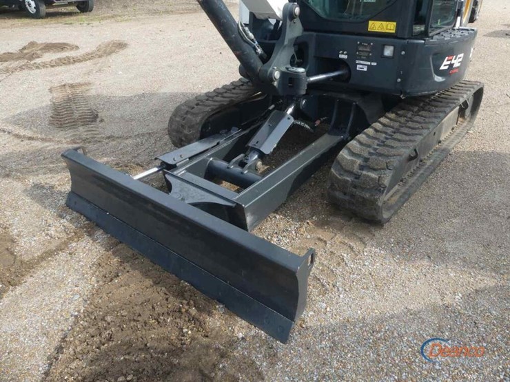 2023-bobcat-e42-image-6