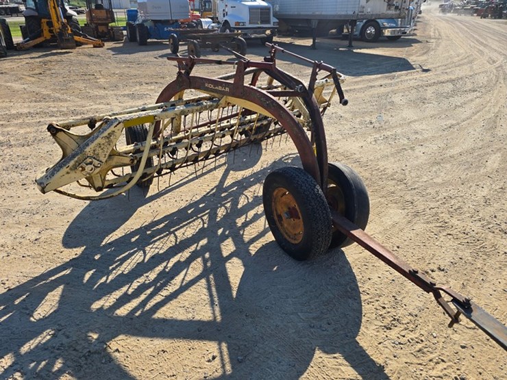 new-holland-258-image-7