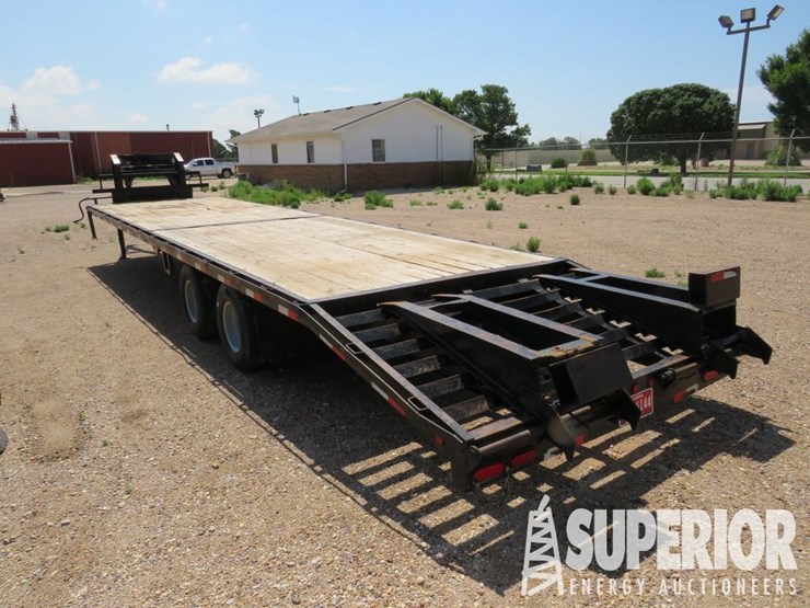 2023-texas-bragg-30'l-t/a-gn-dovetail-equipment-trailer-image-4