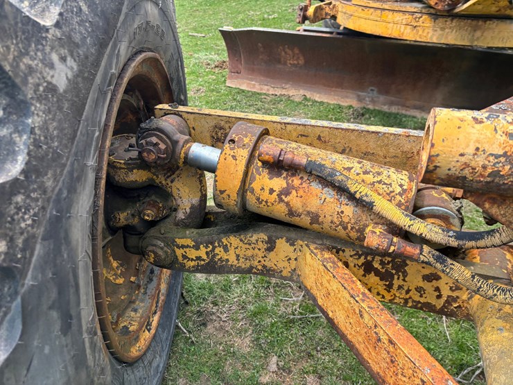 caterpillar-d3c-xl-image-83