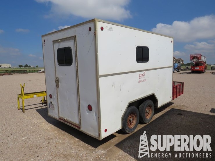 2005-carrier-trailer-16'l-t/a-doghouse-crew-trailer-image-3