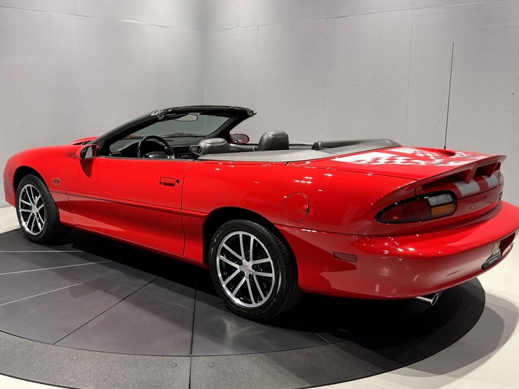 #1517-•-2002-chevrolet-camaro-ss-image-44