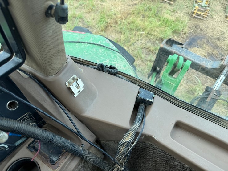 1996-john-deere-8400-image-71