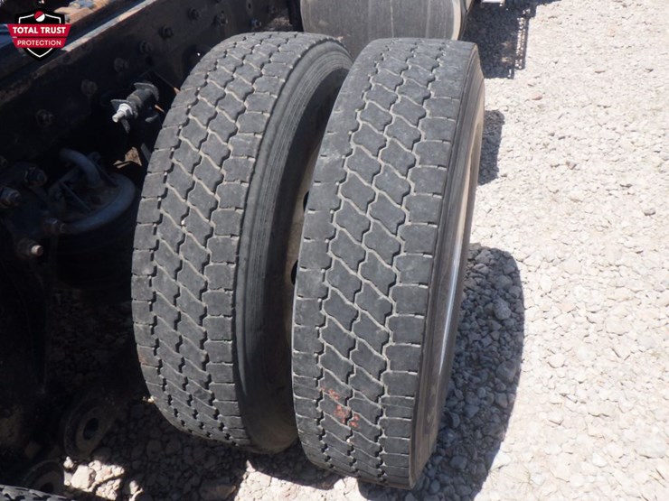 2023-kenworth-t880-image-5