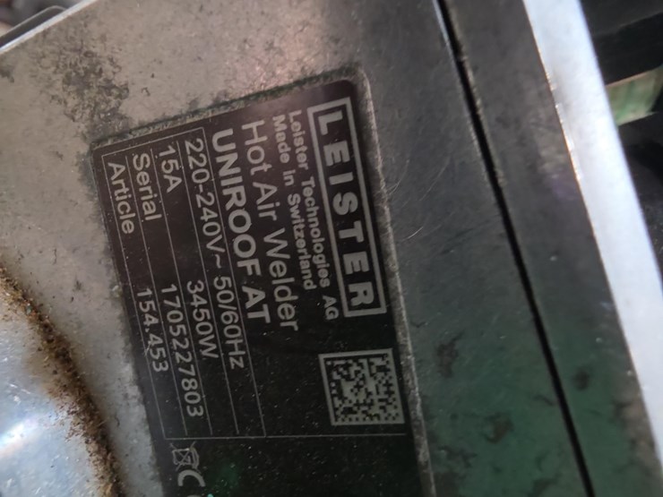 leister-uniroof-at-hot-air-welder-image-3