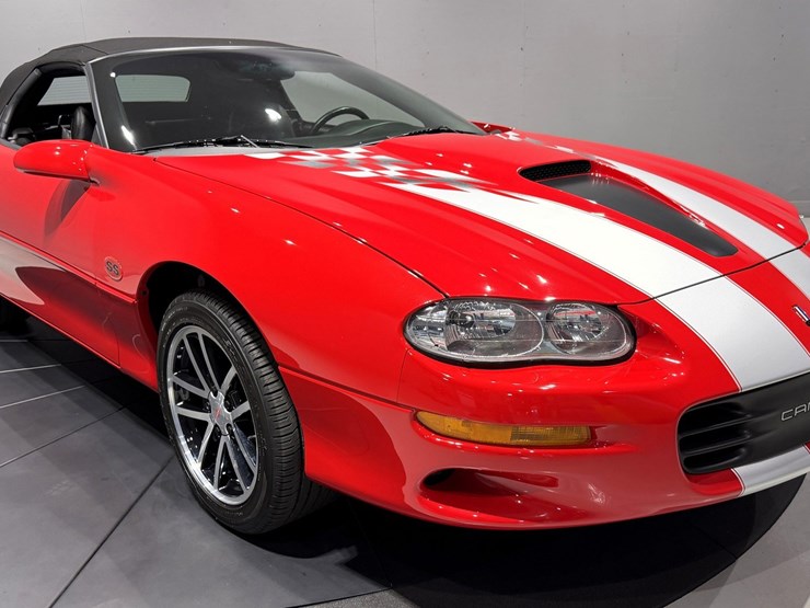 #1517-•-2002-chevrolet-camaro-ss-image-18
