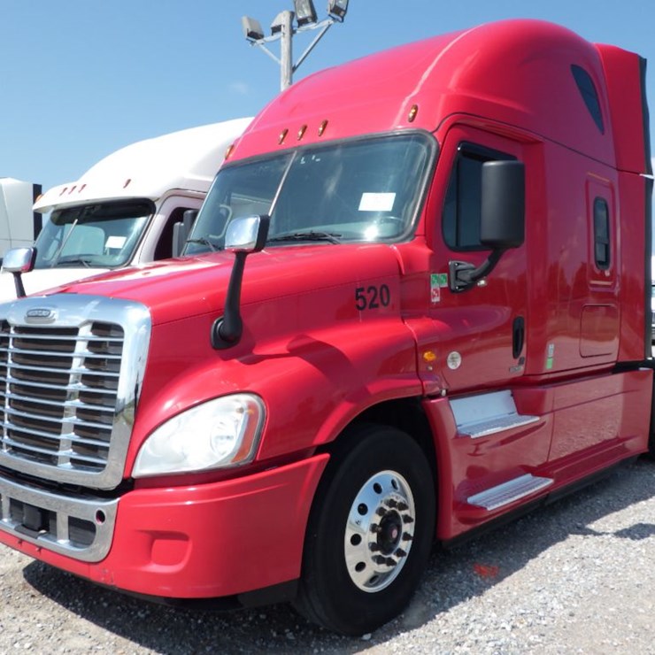 2016 FREIGHTLINER CASCADIA 125 EVOLUTION