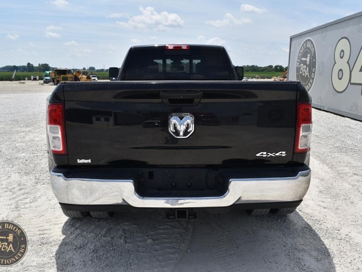 2022-ram-3500-hd-image-4