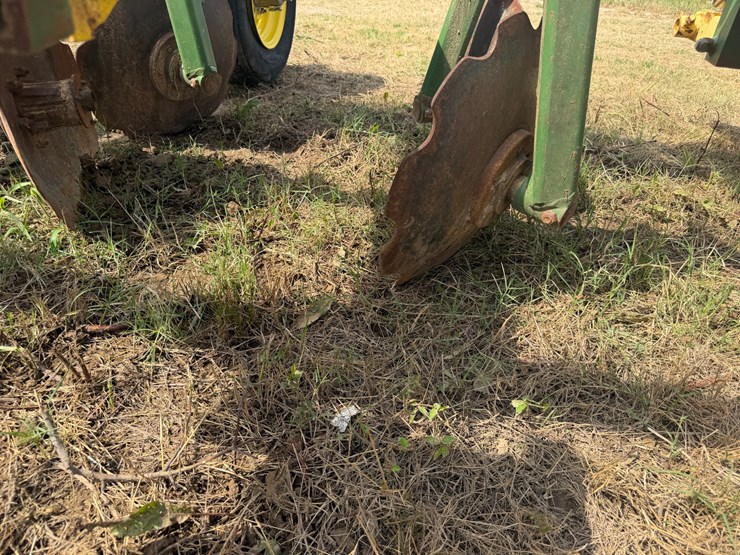#51910-•-roll-a-cone-12-row-38"-spacing-hipper-10-3218-inv#51910-image-21