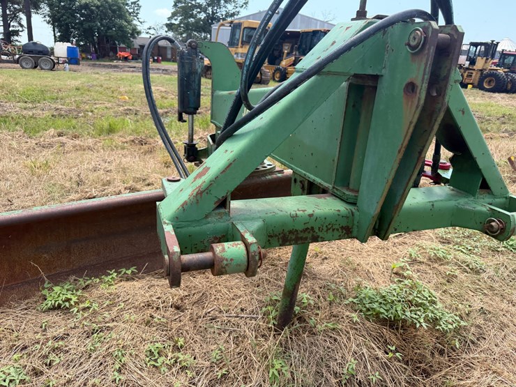 john-deere-10-image-7