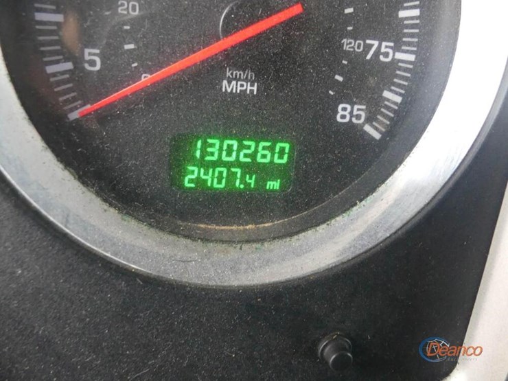 2014-kenworth-t800-image-27