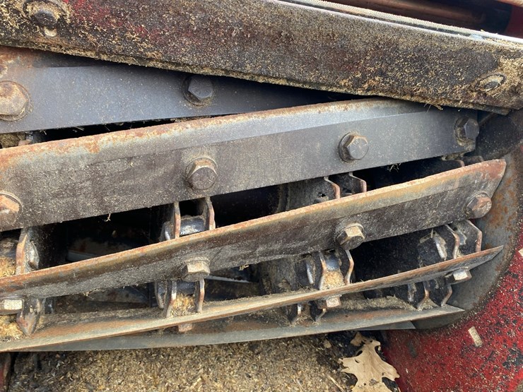case-ih-881-forage-harvester-image-27