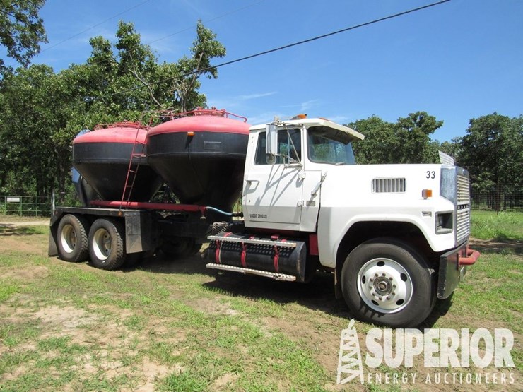 1987-ford-ltl9000-image-3
