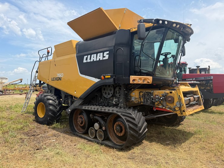 claas-lexion-760-image-2