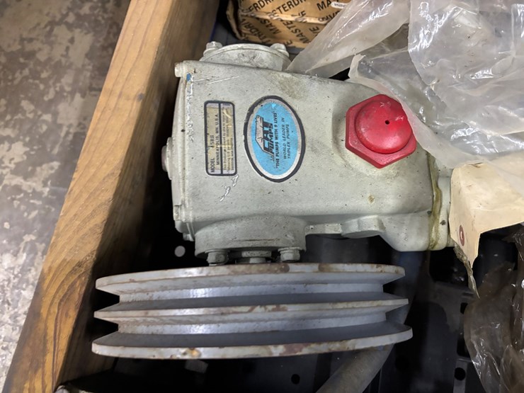 #415-•-kinjet-diesel-chemical-sprayer-image-20