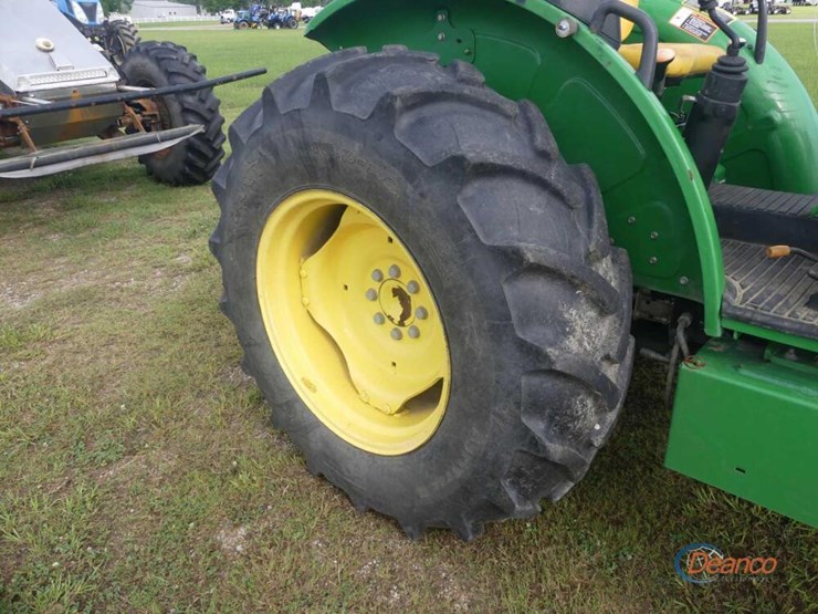 2021-john-deere-5075e-image-8