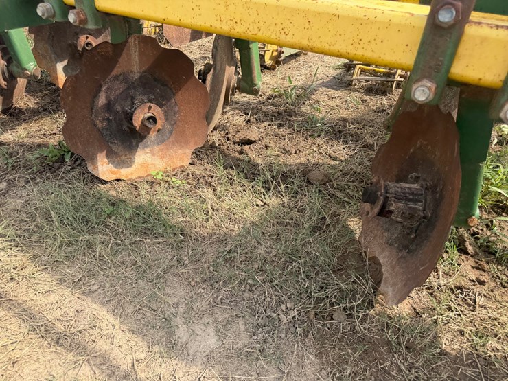#51910-•-roll-a-cone-12-row-38"-spacing-hipper-10-3218-inv#51910-image-55
