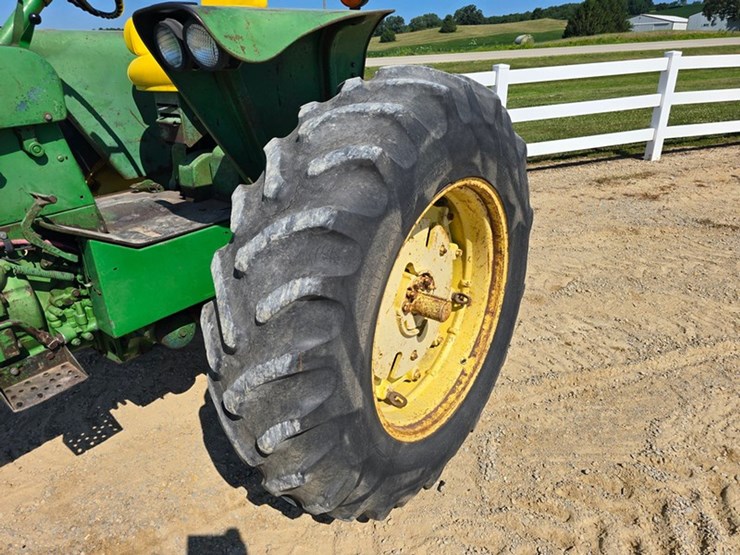 john-deere-4020-image-16