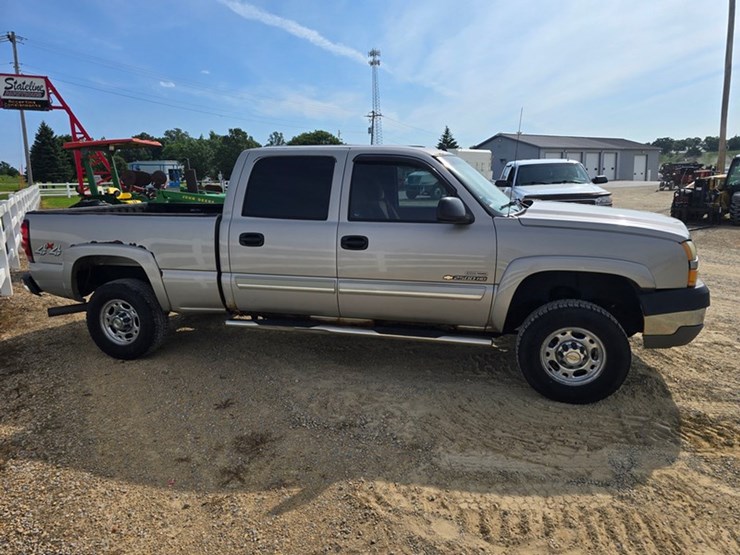 2006-chevrolet-2500-image-6