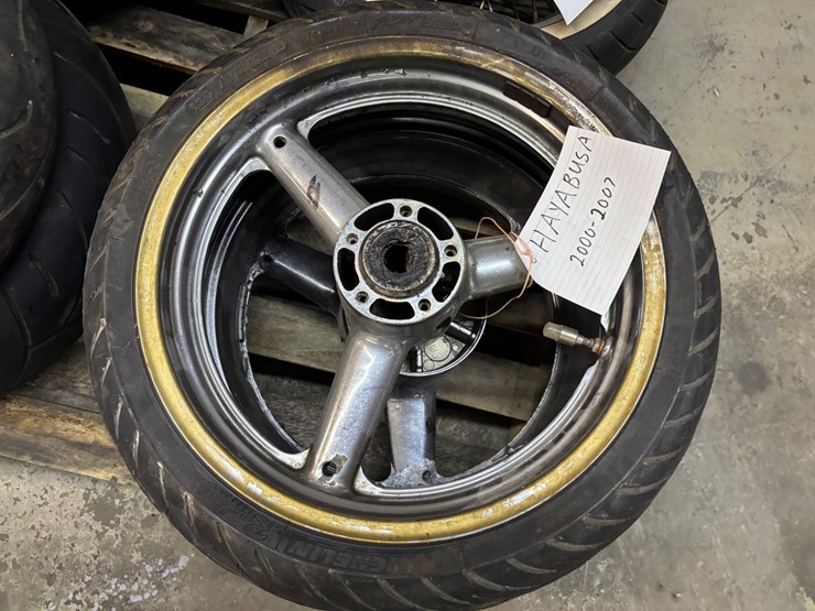 #406-•-lot-of-motorcycle-wheels-image-8