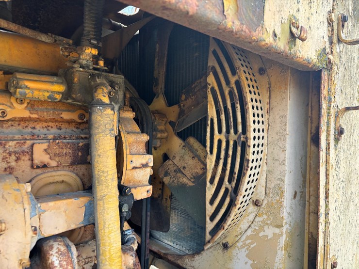 caterpillar-d3c-xl-image-30