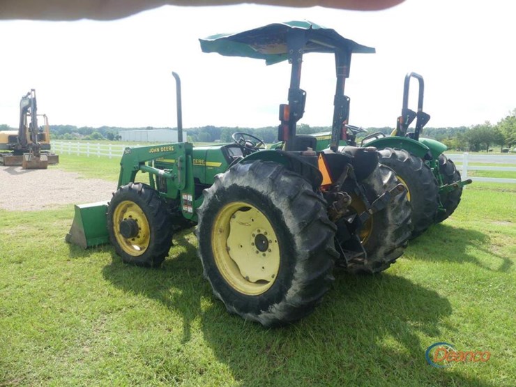 john-deere-5205-image-4