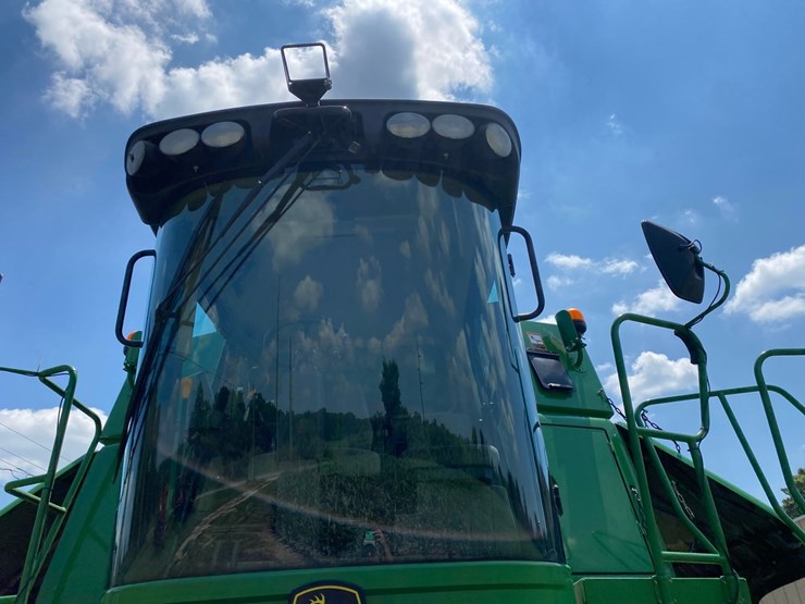 john-deere-9670-combine-4x4-image-59