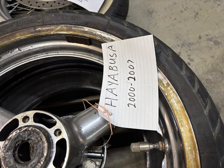 #406-•-lot-of-motorcycle-wheels-image-3