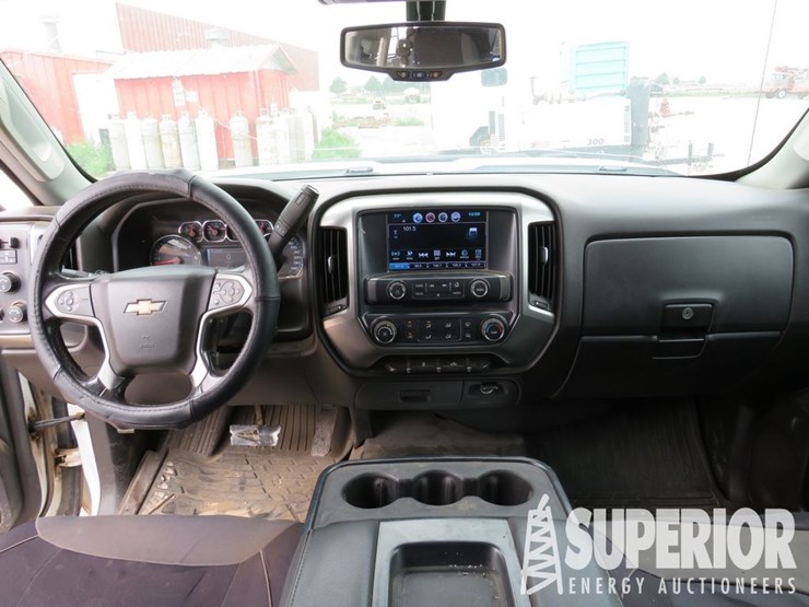 2018-chevrolet-3500hd-image-10