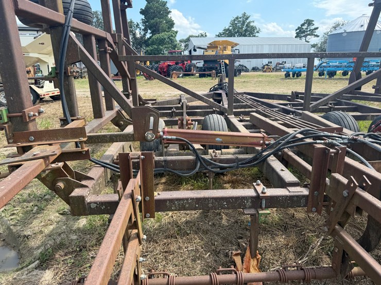 #51911-•-30'-chisel-plow-inv#51911-image-30