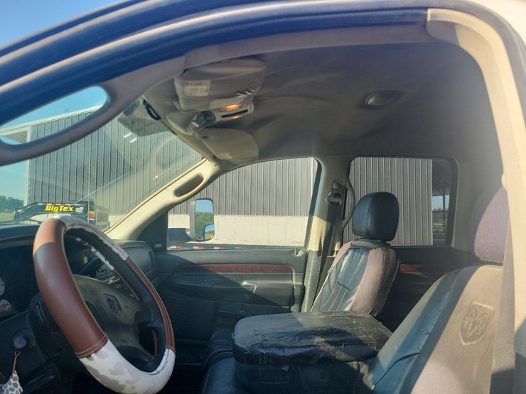 2003-dodge-ram-3500-4x4-4-door-truck-image-46